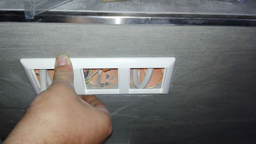 Steckdose_Fliesen_Gastbeitrag Steckdose_Fliesen_Gastbeitrag
